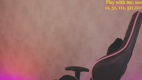 Snapshot of cute_darina chatting on March 12, 1:58 am Everyday stream in the same time online show from March 12, 1:58 am