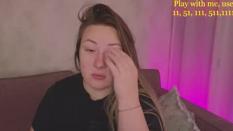 Snapshot of cute_darina chatting on September 14, 1:27 am Everyday stream in the same time online show from September 14, 1:27 am