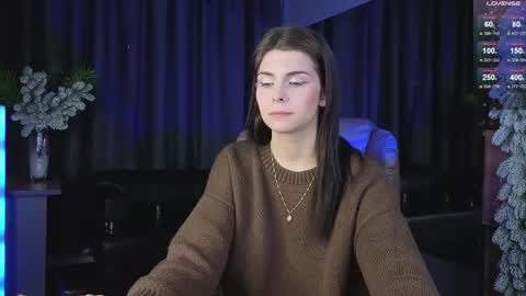 Snapshot of cute_dollx chatting on December 19, 9:05 am cute_dollx online show from December 19, 9:05 am