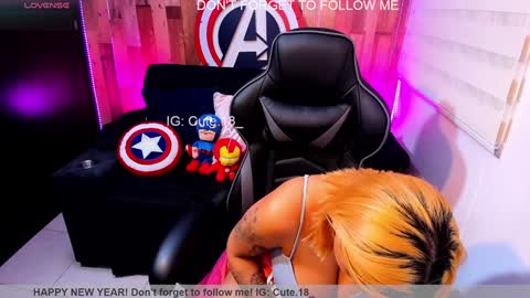    Independent Model online show from February 2, 2:06 am