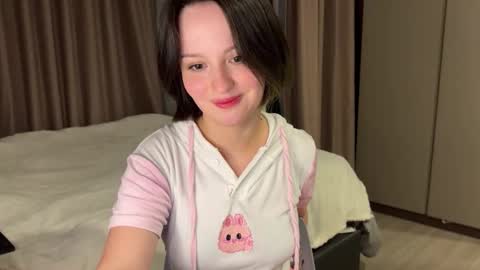 Snapshot of cute_emiliya chatting on March 14, 10:48 pm Emily online show from March 14, 10:48 pm
