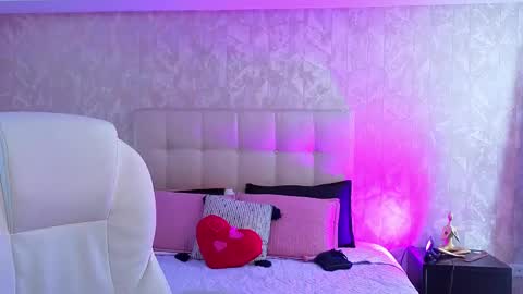 Sofa  online show from April 20, 12:30 pm