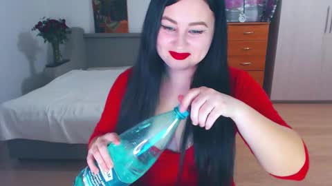 cute_jes online show from February 19, 5:49 pm