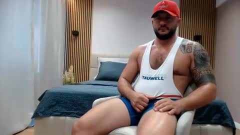 Snapshot of cute_johny01 chatting on June 18, 5:19 am Cute Johny01 online show from June 18, 5:19 am