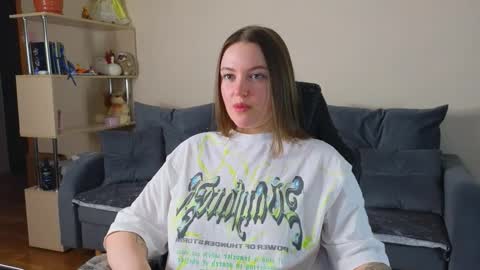 Kite and Jack online show from September 25, 3:38 pm