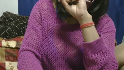 Snapshot of cute_kashmira99 chatting on December 11, 8:47 am kashmira online show from December 11, 8:47 am