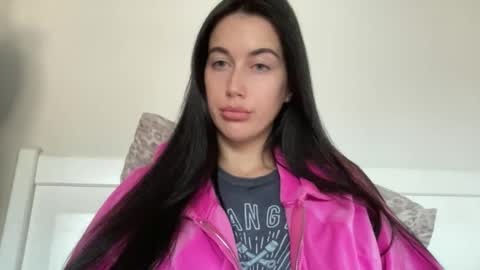 cute_kriss94 online show from November 1, 12:51 pm