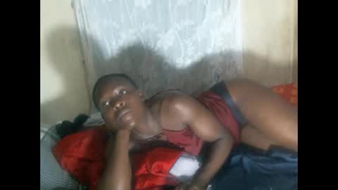 Snapshot of cute_leylah chatting on March 16, 9:30 pm cute_leylah online show from March 16, 9:30 pm