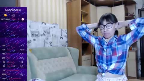 cute_lion_ online show from February 13, 11:39 am