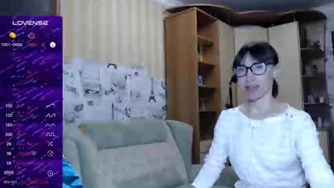 cute_lion_ online show from March 9, 11:14 am