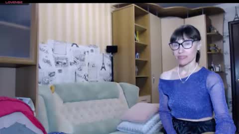 cute_lion_ online show from November 24, 1:11 pm