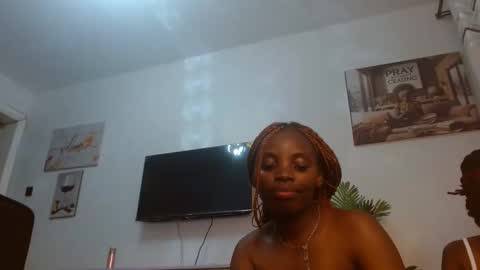 cute_lorna online show from March 19, 11:42 pm