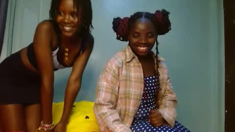 cute_lorna online show from April 21, 2:51 am