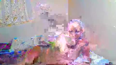 cute messy online show from April 22, 6:20 pm