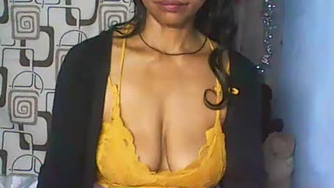 murielle online show from June 19, 8:34 pm