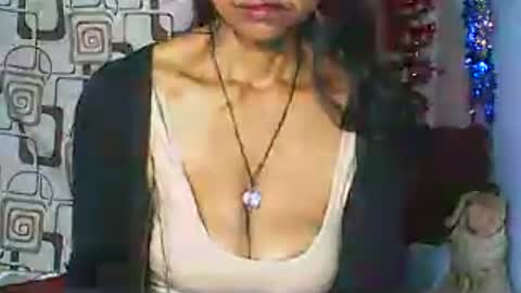 murielle online show from August 1, 2:49 pm