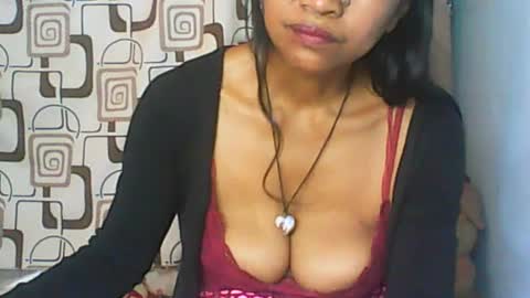 murielle online show from August 3, 7:51 am