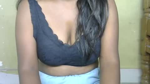 alia online show from October 13, 1:38 am