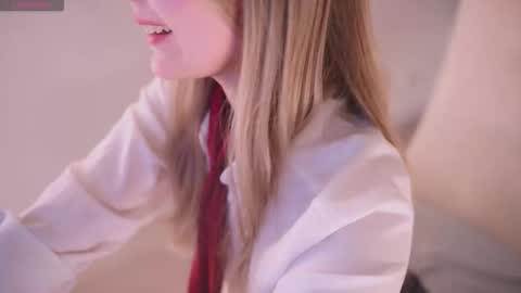 AN online show from December 19, 7:43 pm