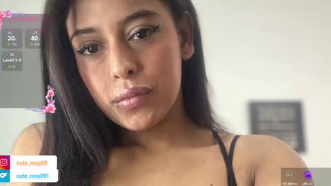 rosy online show from December 6, 5:55 pm