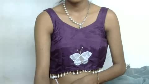 Snapshot of cute_ruhii chatting on July 20, 12:07 pm ruhi online show from July 20, 12:07 pm