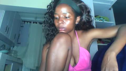 SHARON online show from April 21, 9:50 pm