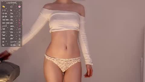  Hey im Kristina Thank you for your support  online show from February 21, 8:26 am