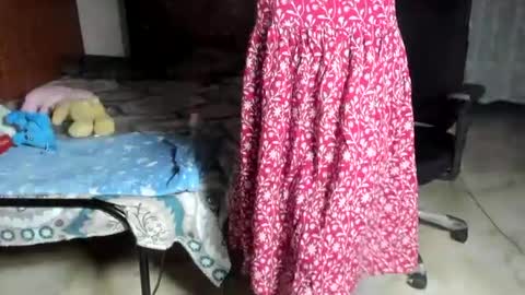 cute_sirsh00 online show from July 13, 5:38 pm