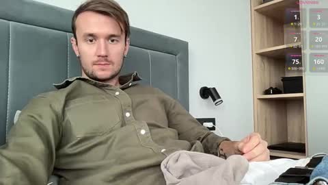 cute_skywalker online show from September 24, 10:40 am