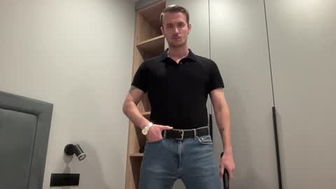 cute_skywalker online show from October 1, 4:13 pm