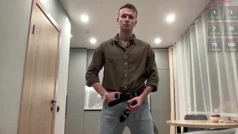 cute_skywalker online show from November 9, 6:39 pm