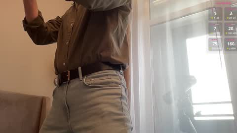 cute_skywalker online show from February 21, 1:34 pm