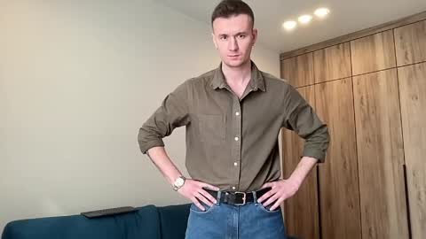 cute_skywalker online show from April 20, 11:35 am