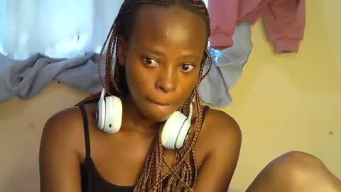 cute_sonny online show from November 14, 6:23 am