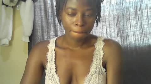 cute_sonny online show from July 23, 5:49 am