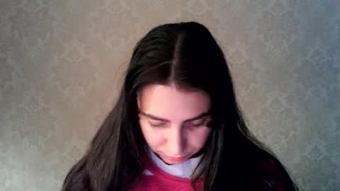 Snapshot of cute_strawberry_ chatting on October 12, 1:10 pm cute_strawberry_ online show from October 12, 1:10 pm