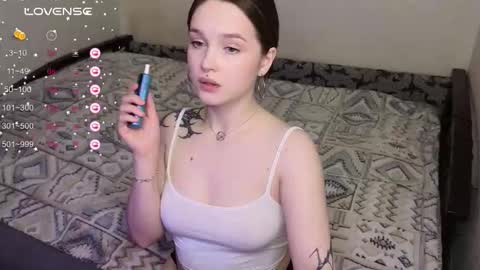 Sue online show from March 26, 4:01 pm