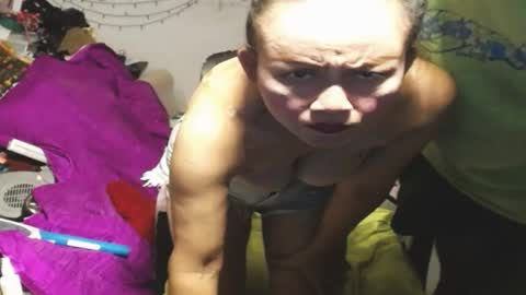 CuteAndSexyOne  Na and Brian online show from May 4, 7:21 pm