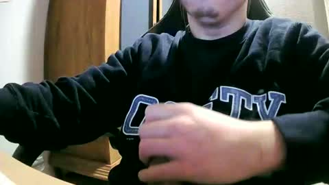 Cuteboy090 online show from December 19, 5:50 pm