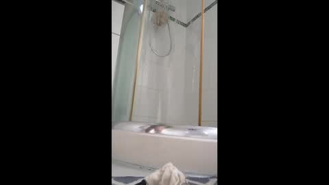 Snapshot of cuteboy74402999 chatting on June 9, 6:47 am fuktoiboi online show from June 9, 6:47 am