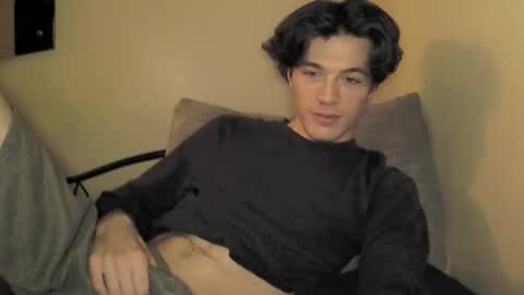 CuteBoyMegaDick online show from November 8, 3:39 am