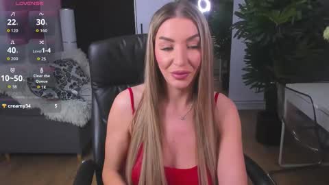 Lexy online show from November 19, 1:44 pm