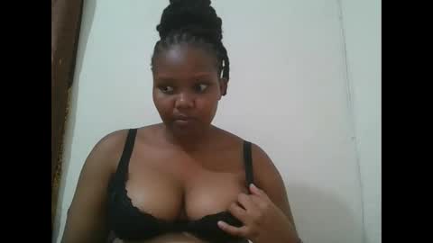 Snapshot of cuteebony2 chatting on October 16, 6:53 pm Sheila online show from October 16, 6:53 pm