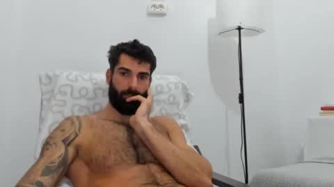 cuteeboy online show from November 23, 9:53 am