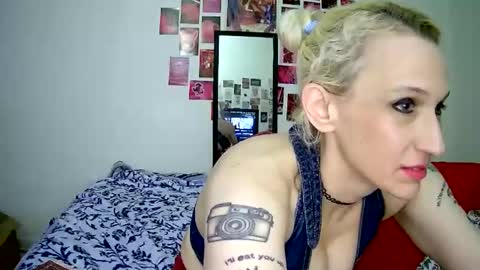 Bella online show from March 25, 4:51 am