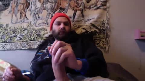 cutehungboi online show from February 18, 8:14 pm