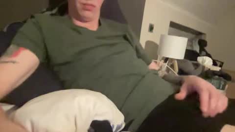 cutekeff online show from November 28, 3:36 pm