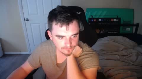 cutelittlepumpkin online show from April 18, 10:32 pm