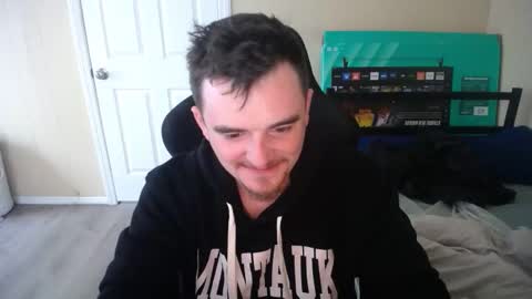 cutelittlepumpkin online show from April 19, 6:21 pm