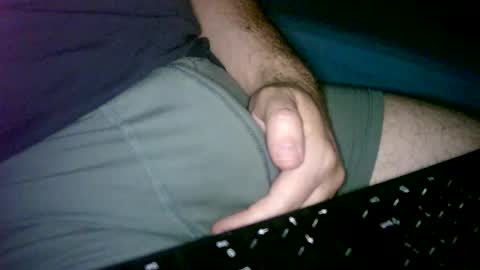 Snapshot of cuteman88 chatting on June 24, 8:19 pm Cuteman online show from June 24, 8:19 pm